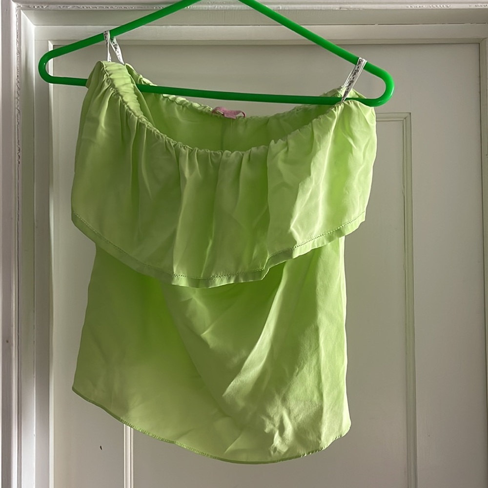 Lilly Pulitzer tub top